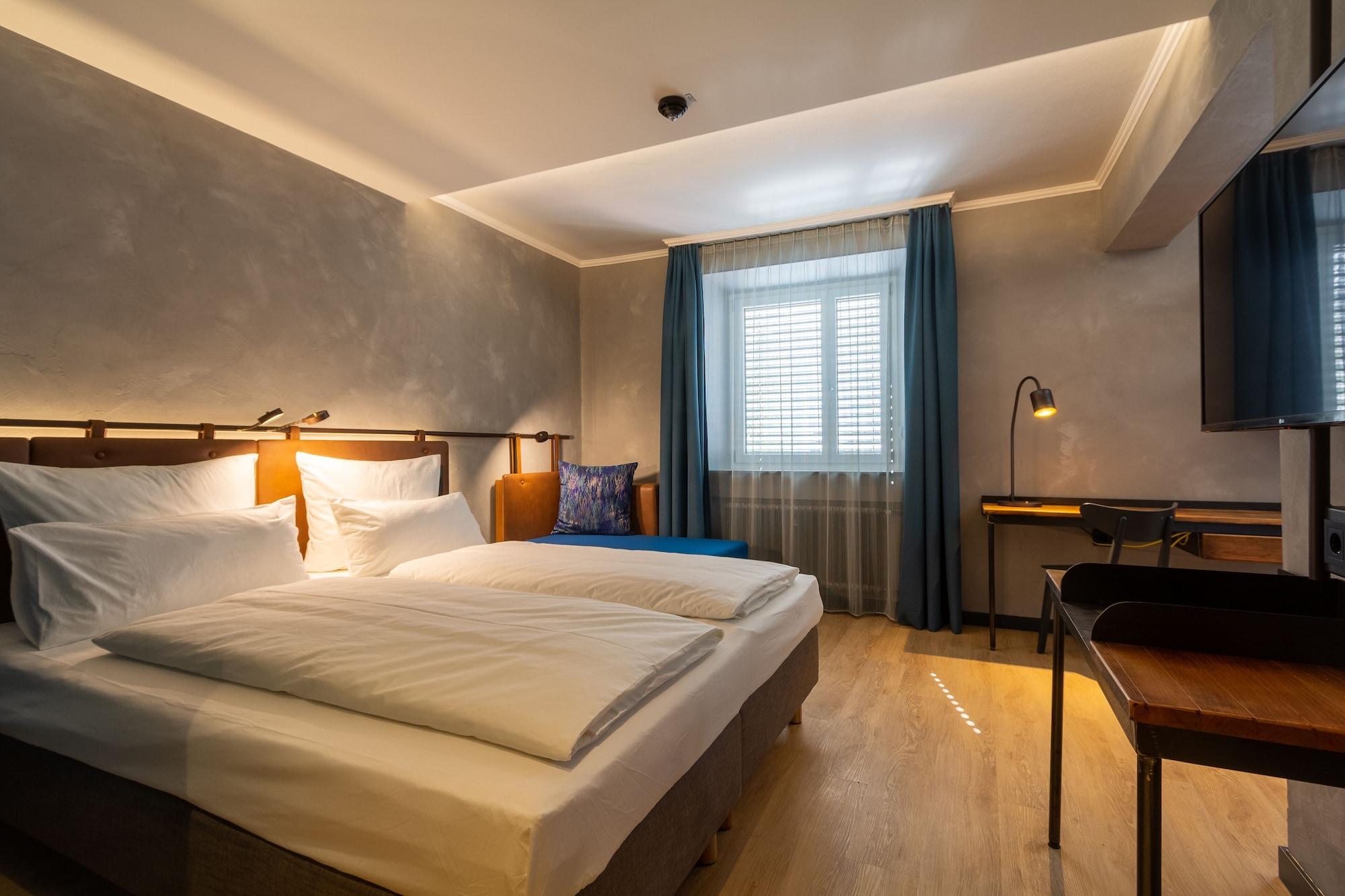 Parkhotel Im Lehel By Blattl