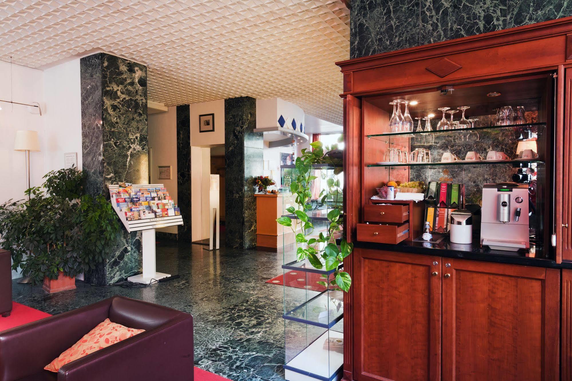 Parkhotel Im Lehel By Blattl 3*
